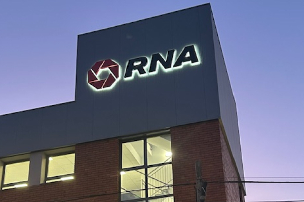 façana RNA Vibrant 600x400 Sede RNA Vibrant Barcelona. RNA Vibrant